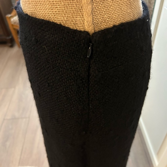 Banana Republic Black Wool Tweed Long Jacket & Skirt 2-Piece Suit Size 4 - Picture 8 of 13